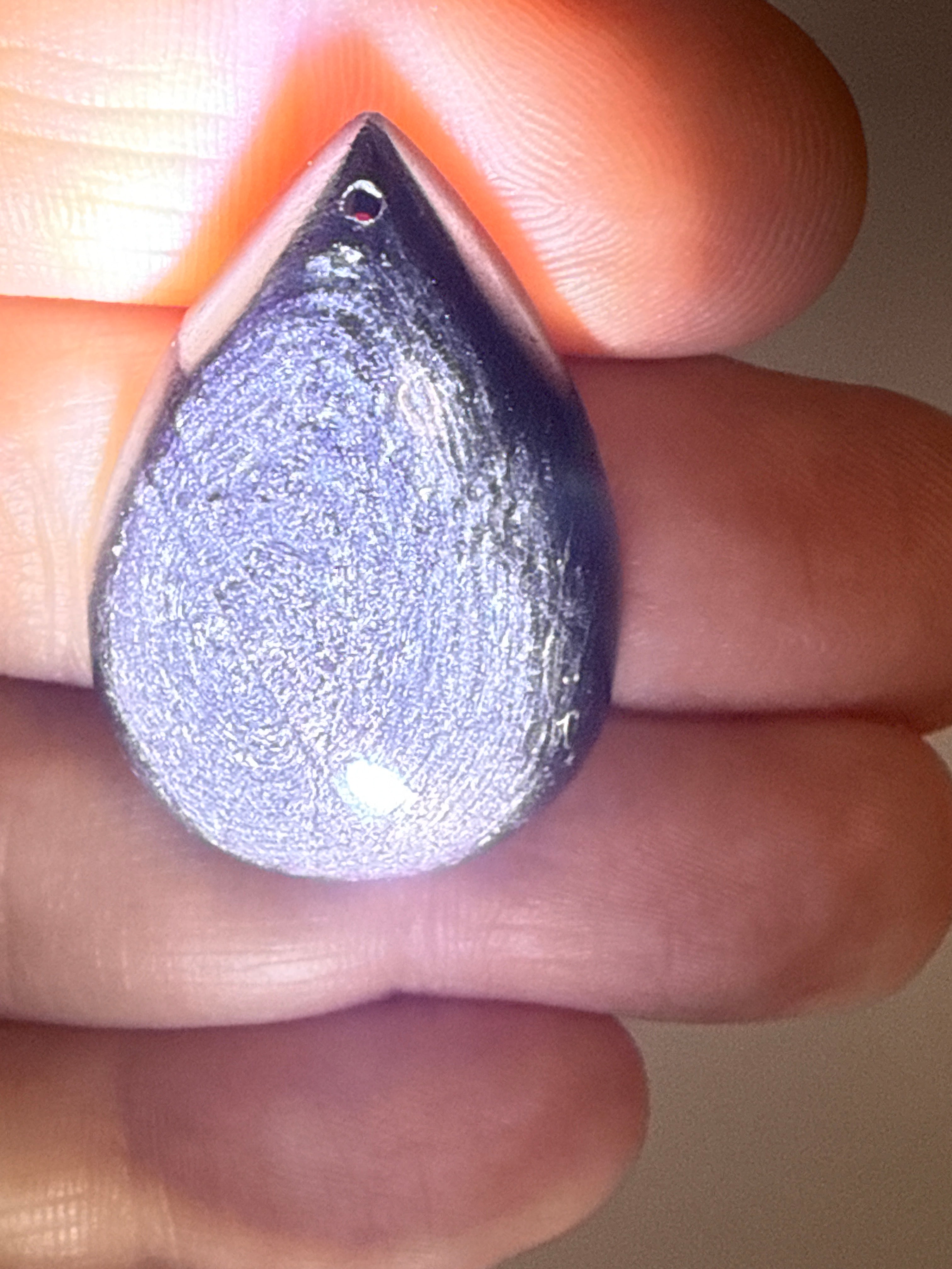 Hypersenthe Pendant
