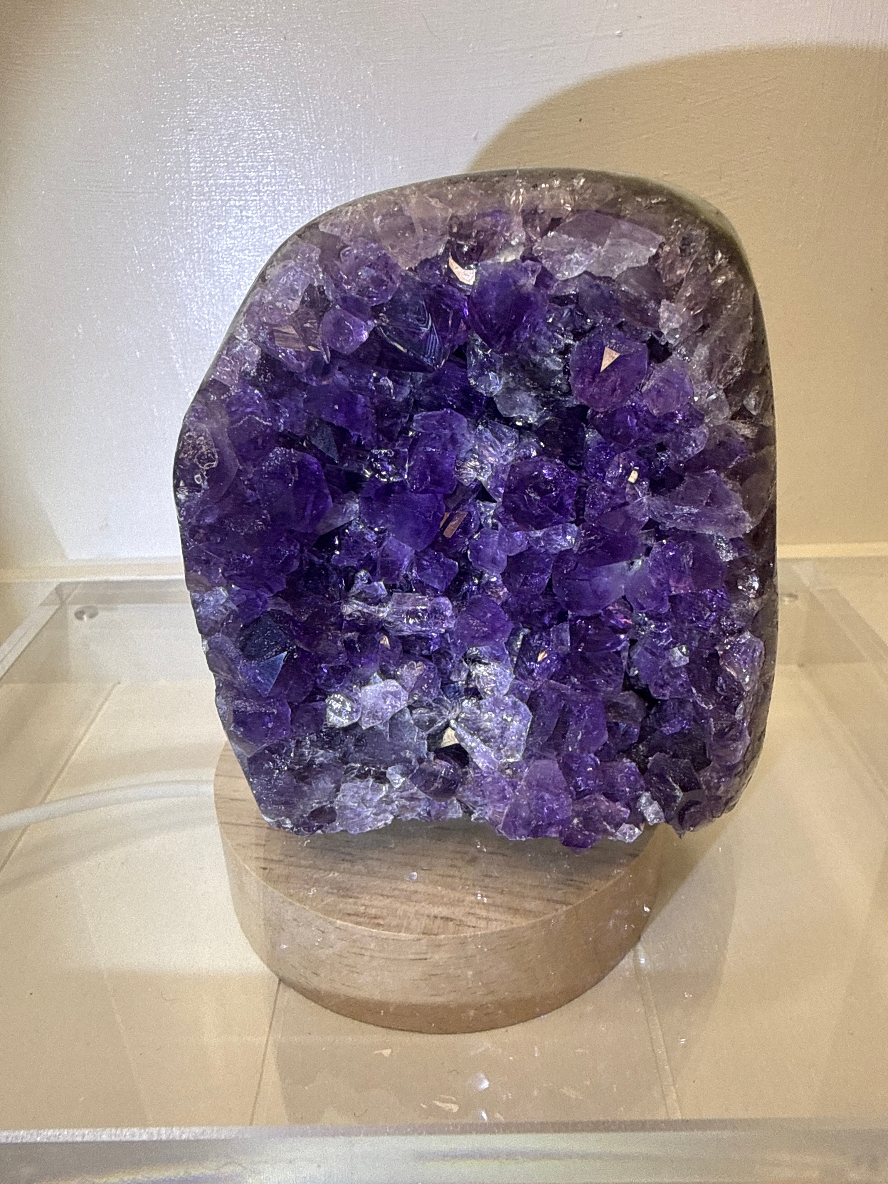 Amethyst Cutbase