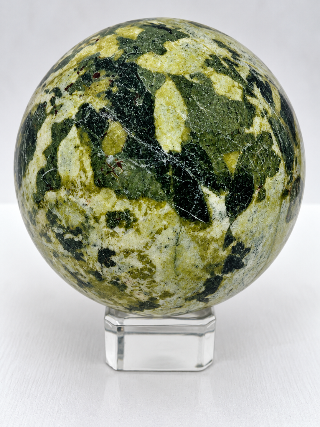 Serpentine Sphere