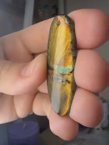 Labradorite Pendant
