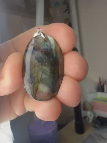 Labradorite Pendant
