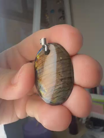 Labradorite Pendant
