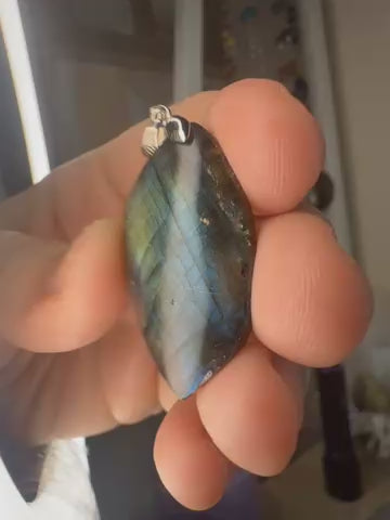 Labradorite Pendant
