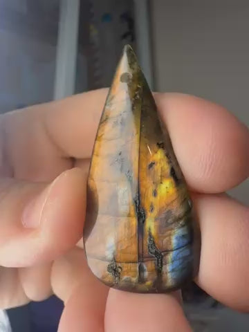 Labradorite Pendant