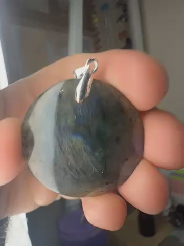 Labradorite Pendant
